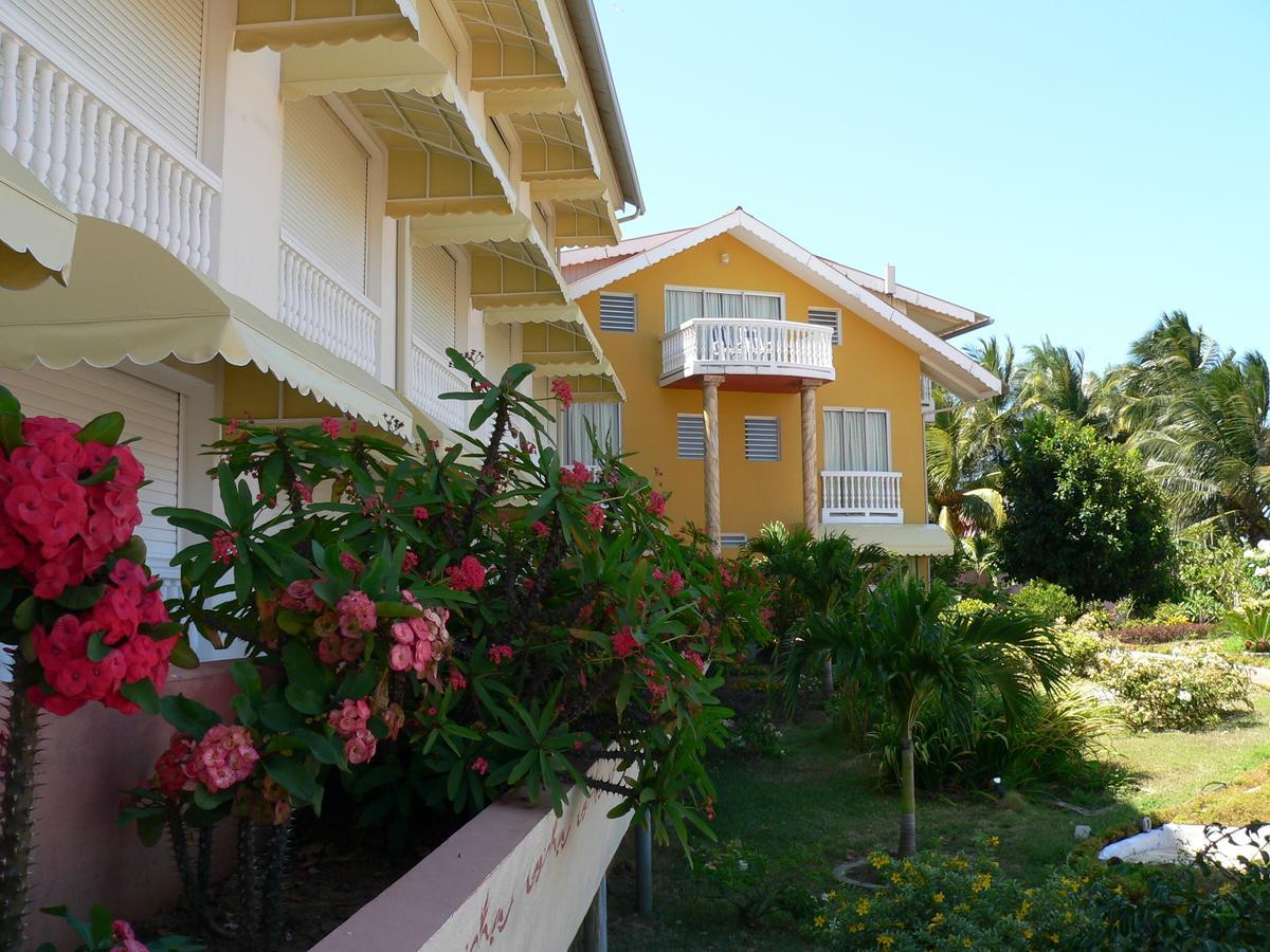 Appart' Hotel Montjoyeux Les Vagues Cayenne Exterior photo