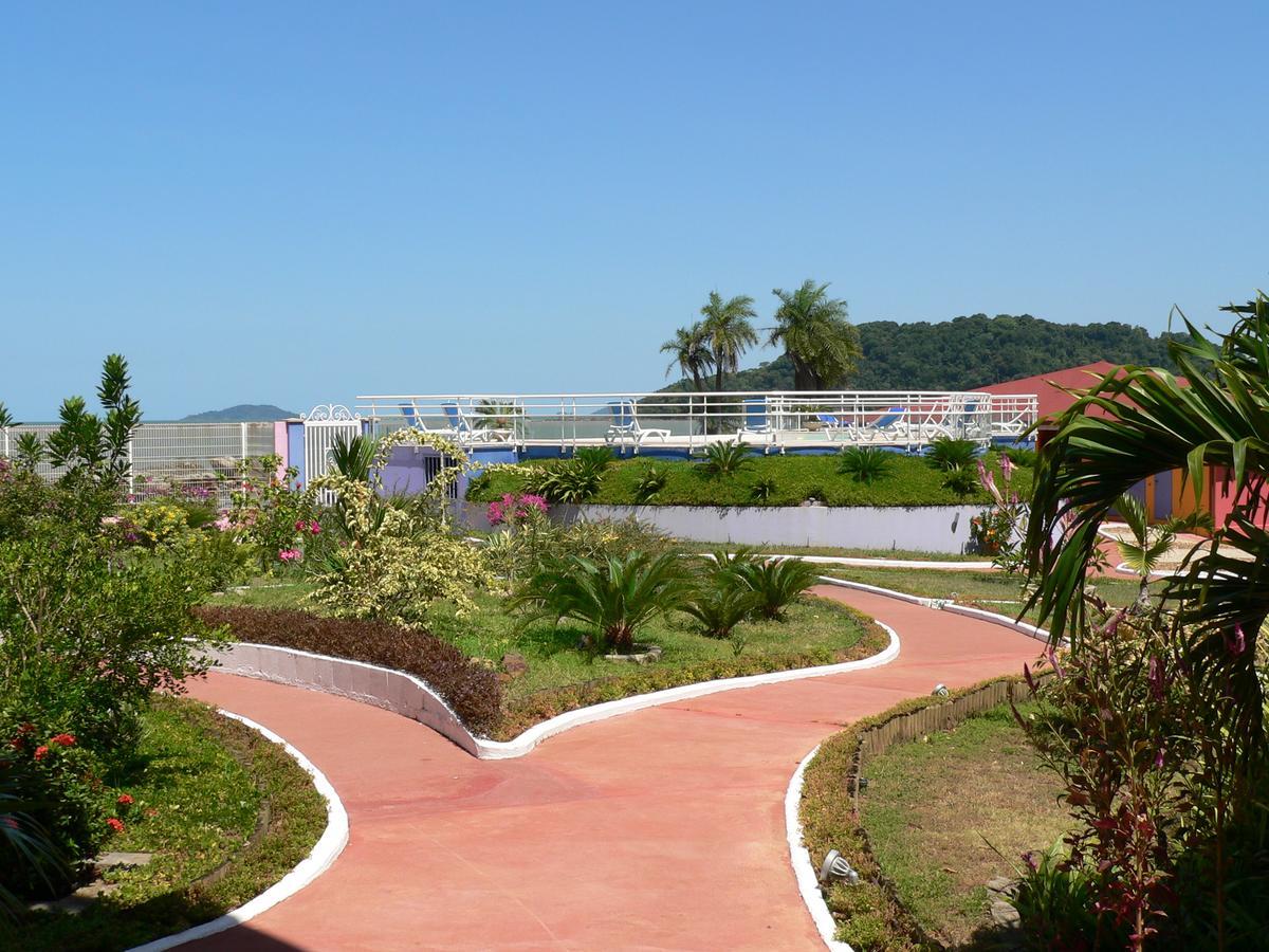 Appart' Hotel Montjoyeux Les Vagues Cayenne Exterior photo